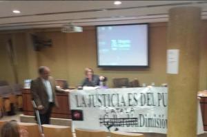 foto pancarta reciclada